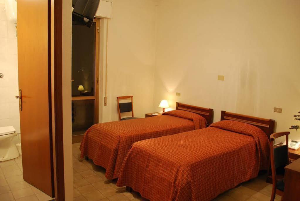 Smeraldo Hotel